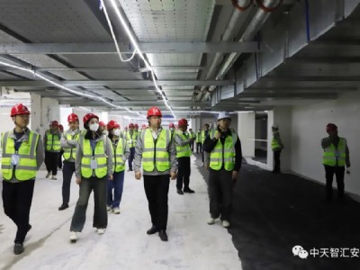 中天智匯安裝召開第四季度項(xiàng)目經(jīng)理交流會暨阿里巴巴華中總部觀摩會